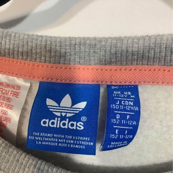 ADIDAS Originals Girls Sweatshirt. New Condition. Size 11/12 Youth. - Picture 4 of 8